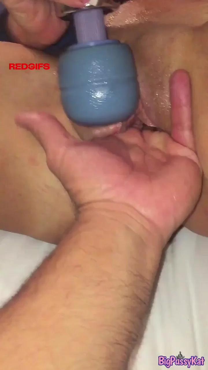 Hubby's Wand Teases Wife's Dripping MILF Cunt Wide Open