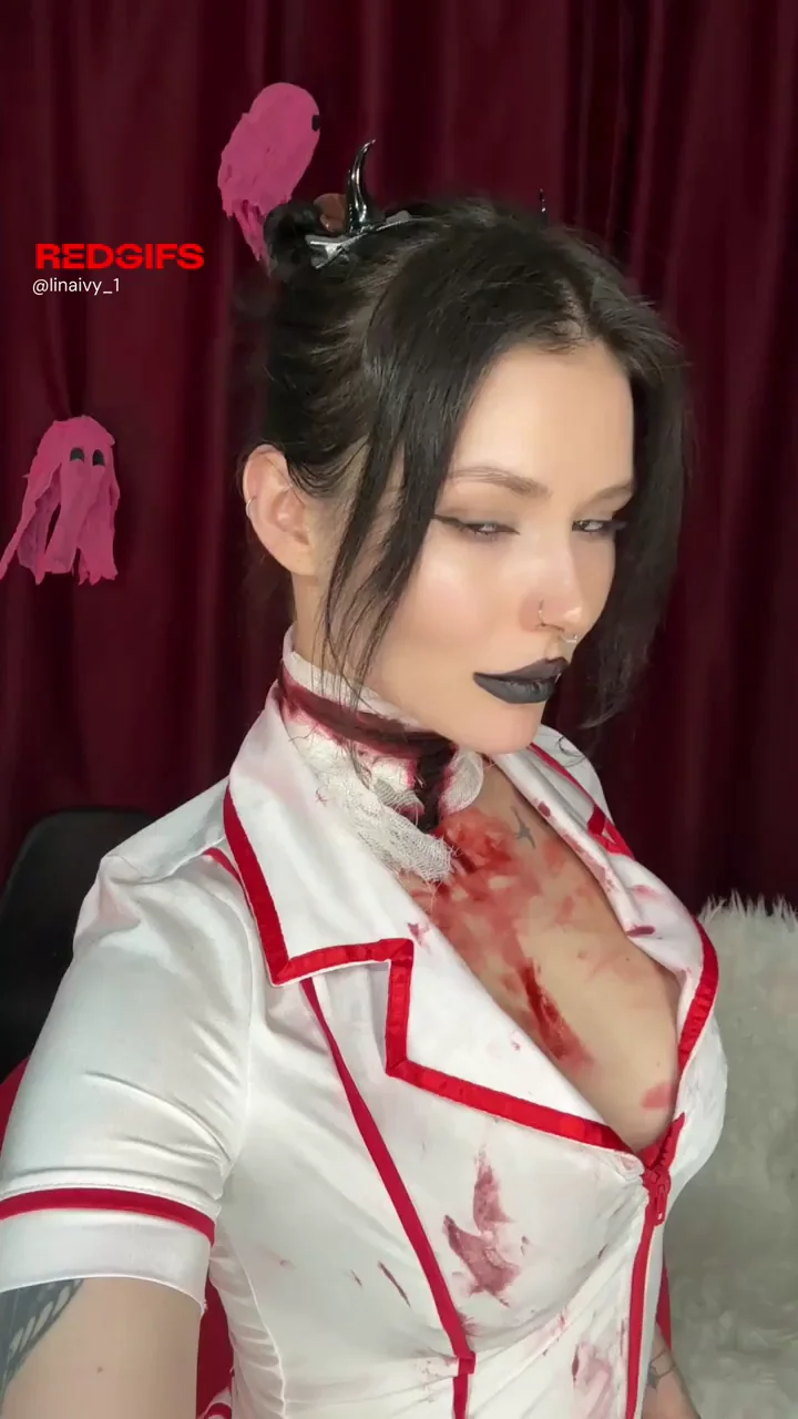 No Panties Nurse Audition: Sexy Emo Slut Flashes Pussy & Ass 🍑💉