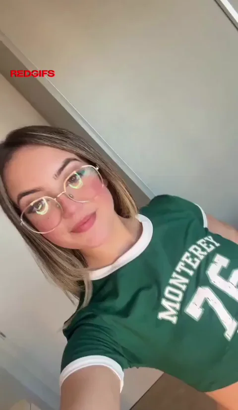 Amateur nerdy Blonde Babe