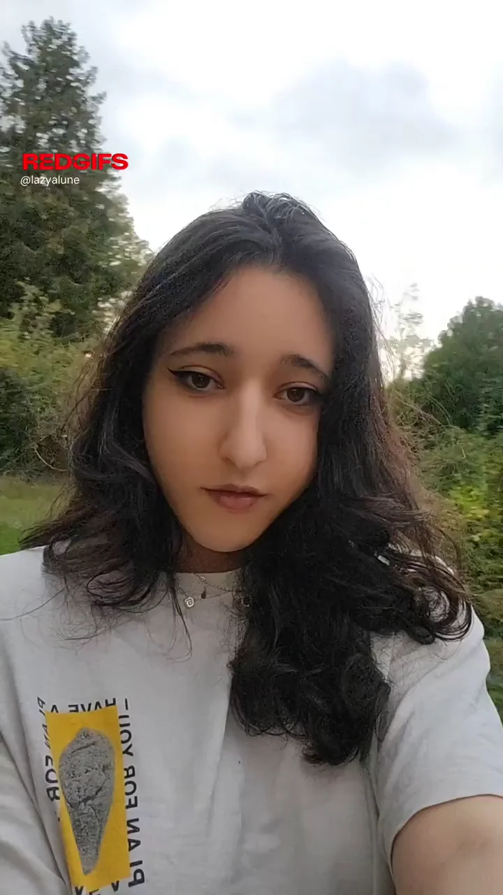Garden Tease: Flashing My Cute Girlcock 😏🍆🌿