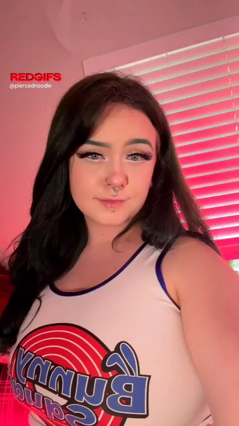 Busty enough to get your attention