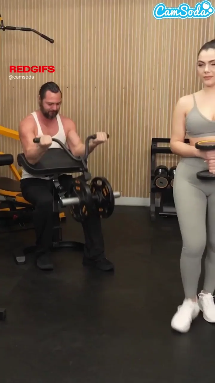Bully Rips Valentina Nappi's Yoga Pants & Plugs Her Oily Asshole Publicly Before Pounding It 🍑💦