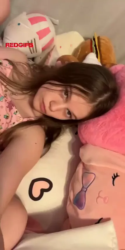 18yo Cutie Pops Her Pussy Cherry on a Thick Dick First Time