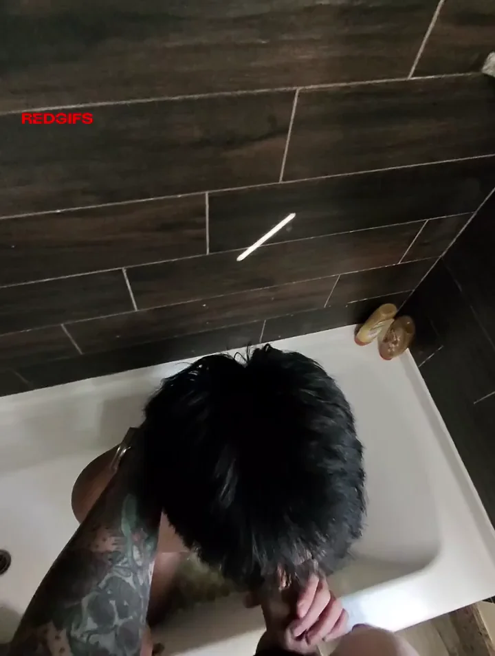 [nsfw]azn twink tries to swallow it all