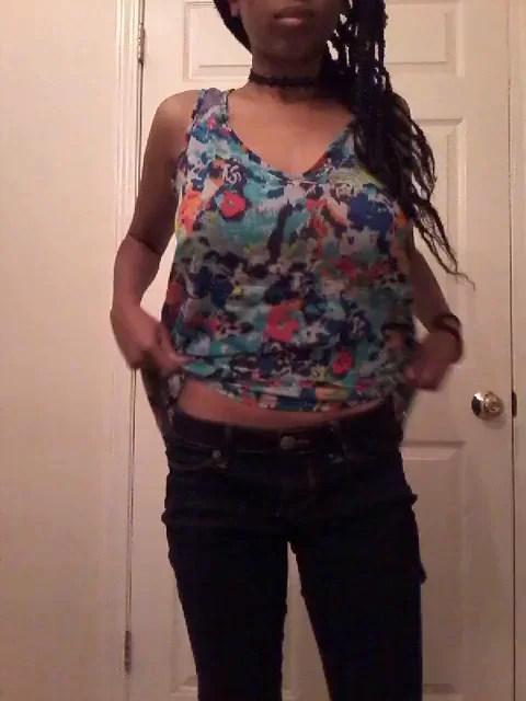 🍈 Dropping These Juicy Ebony Tits Tease 🔥