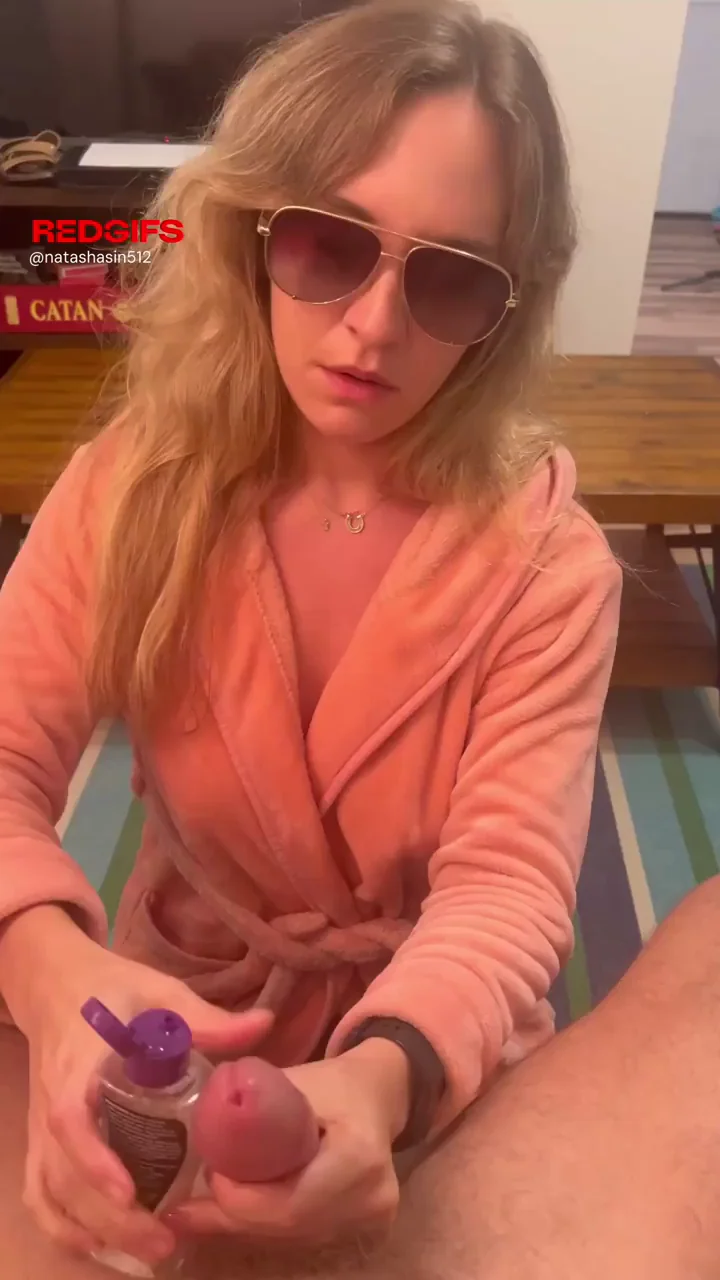 Drained his balls with a slow and sensual handjob