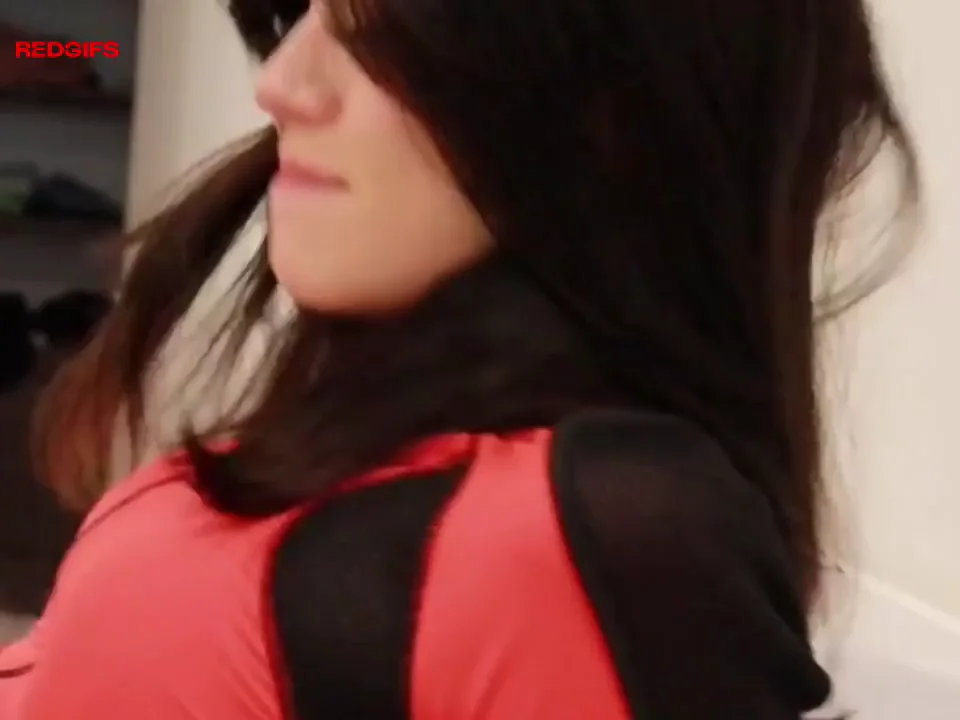 Egirl's Naughty Facial Tease 😏💦 No Nudes Needed!
