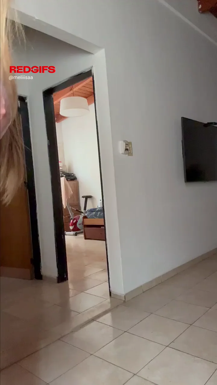 First Move on This Thick Chubby Slut's Juicy Curves?