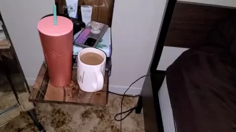 Woke up to coffee and breakfast in bed ??