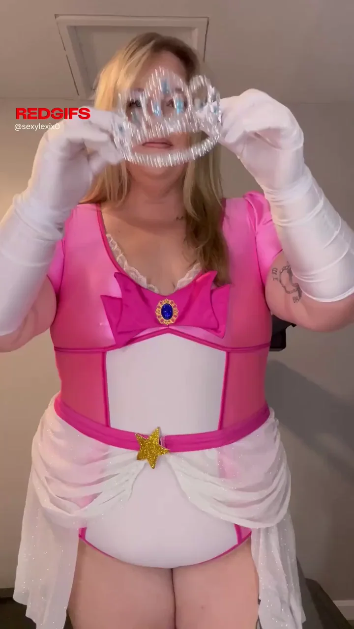 Wanna explore the peach on princess Peach