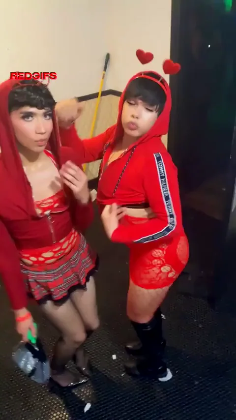2 baddie femboys ❣️🎀 did we look cute ?