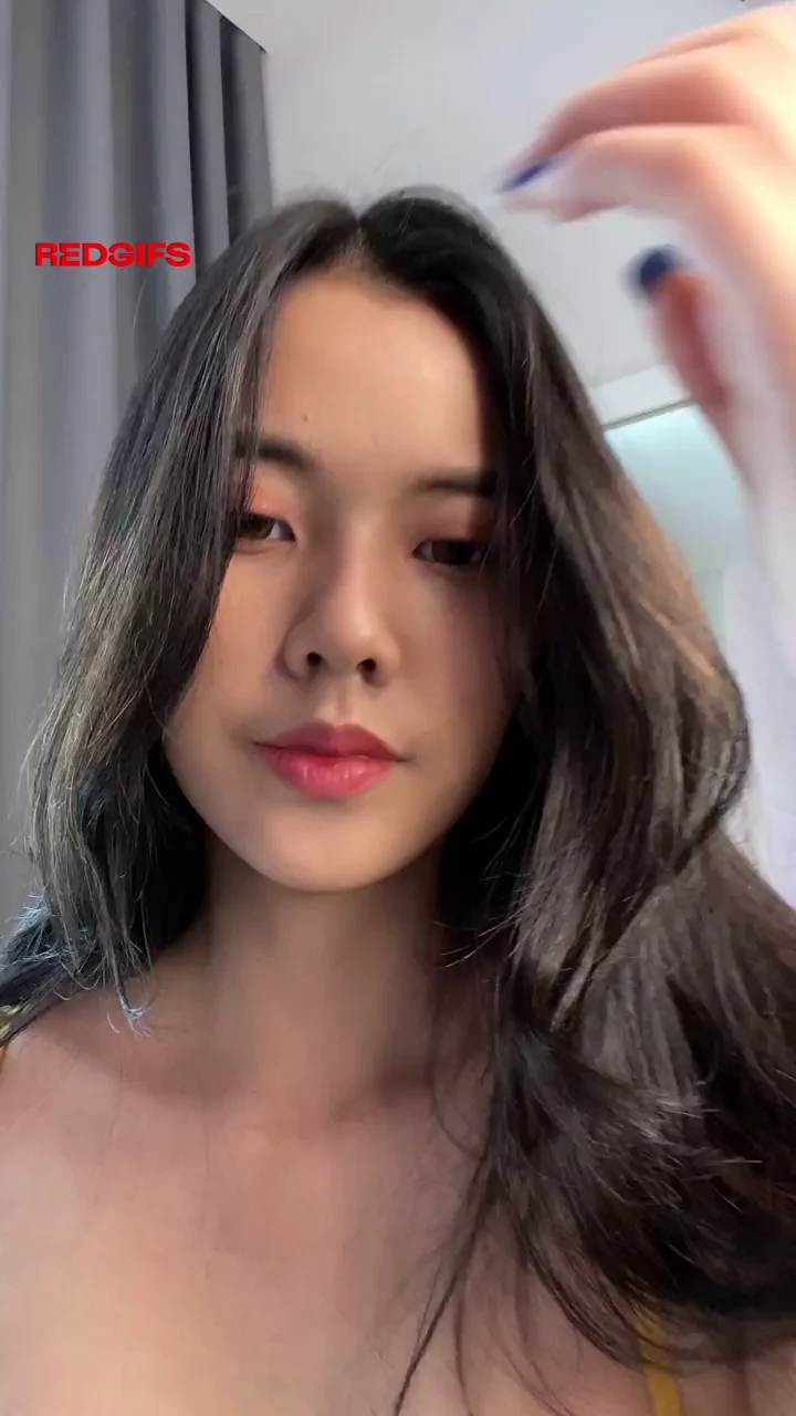 Would u date an asian with b cup tits?