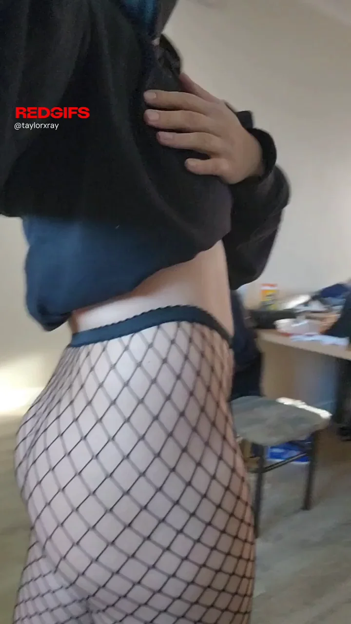 Does my butt look like it's made for anal?