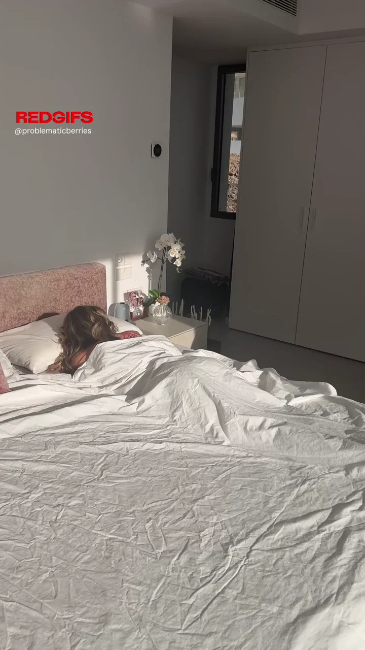 I sleep naked for a reason…