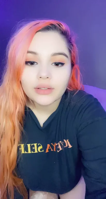 [19] Titty dropping my G cups before you suck on them