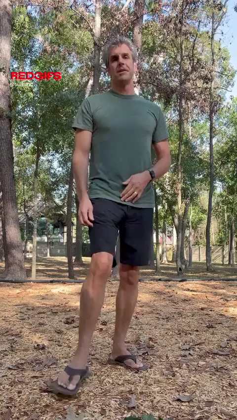 Suck me in a public park (57)