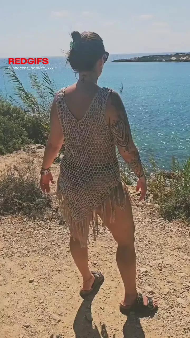 No More Shy Slut: Flashing My Huge Nipples on the Beach 😈🍈🍈