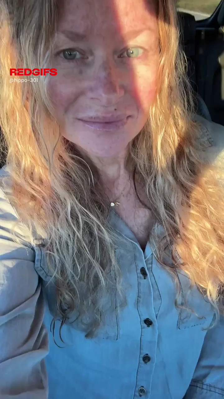 MILF's Tiny Lift Unleashes Massive Tits Distraction