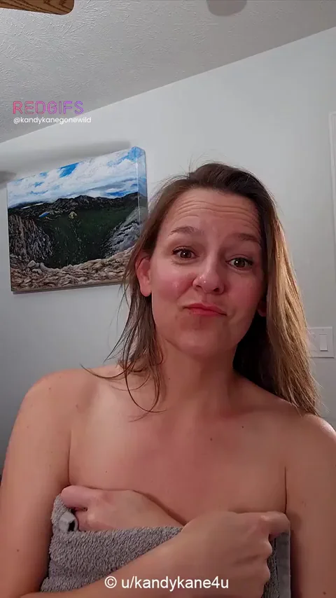 Whoops, I dropped my towel 47[F]