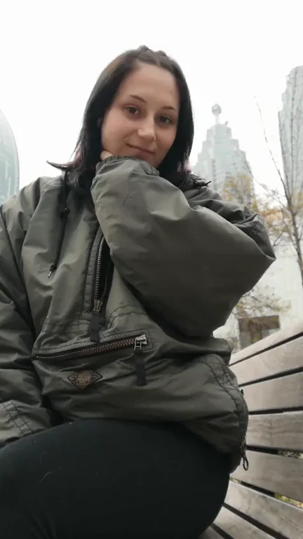 I was so shy because this is a very public spot ahahahaha, and my first flash alone ? hope you like it ??