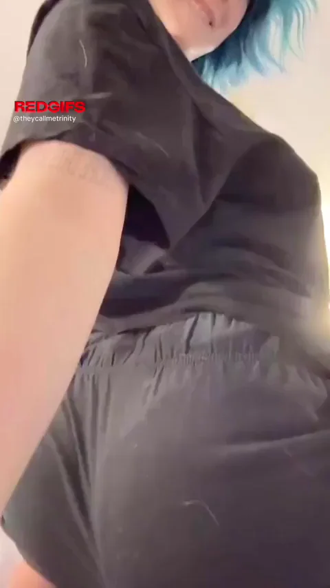 One Ass Wiggle Makes You Malfunction 😈🍑🔥