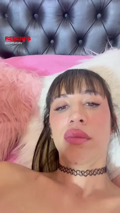 Big Dick Babe Takes Charge 💋🍆🔥
