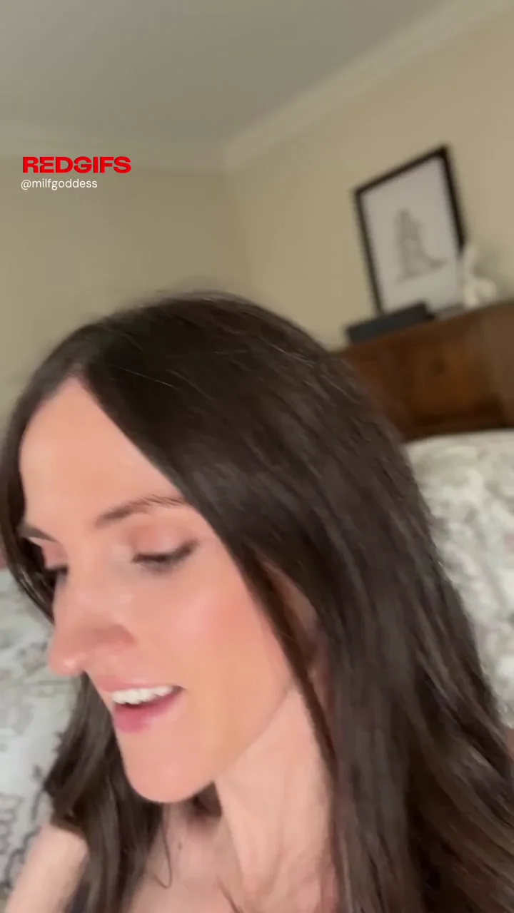 I’m no Martha Stewart, but I can hold the camera and give a blowjob at the same time. So I’ve got that going for me, which is nice.