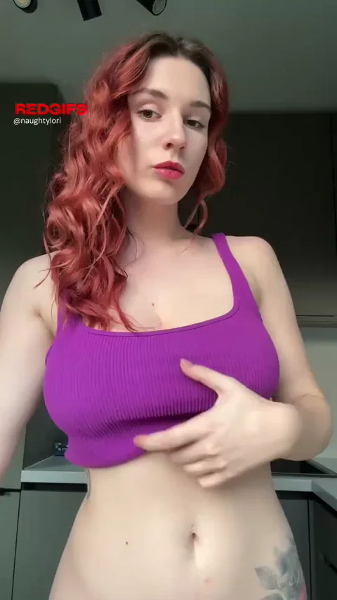 Squirt on Your Face with My Massive Bouncing Tits 😈💦🍒