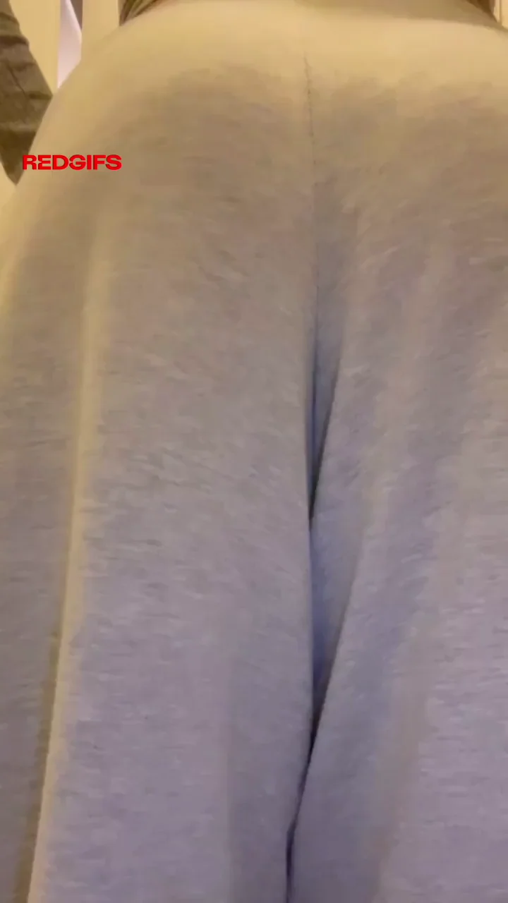 Spank it or eat it ?