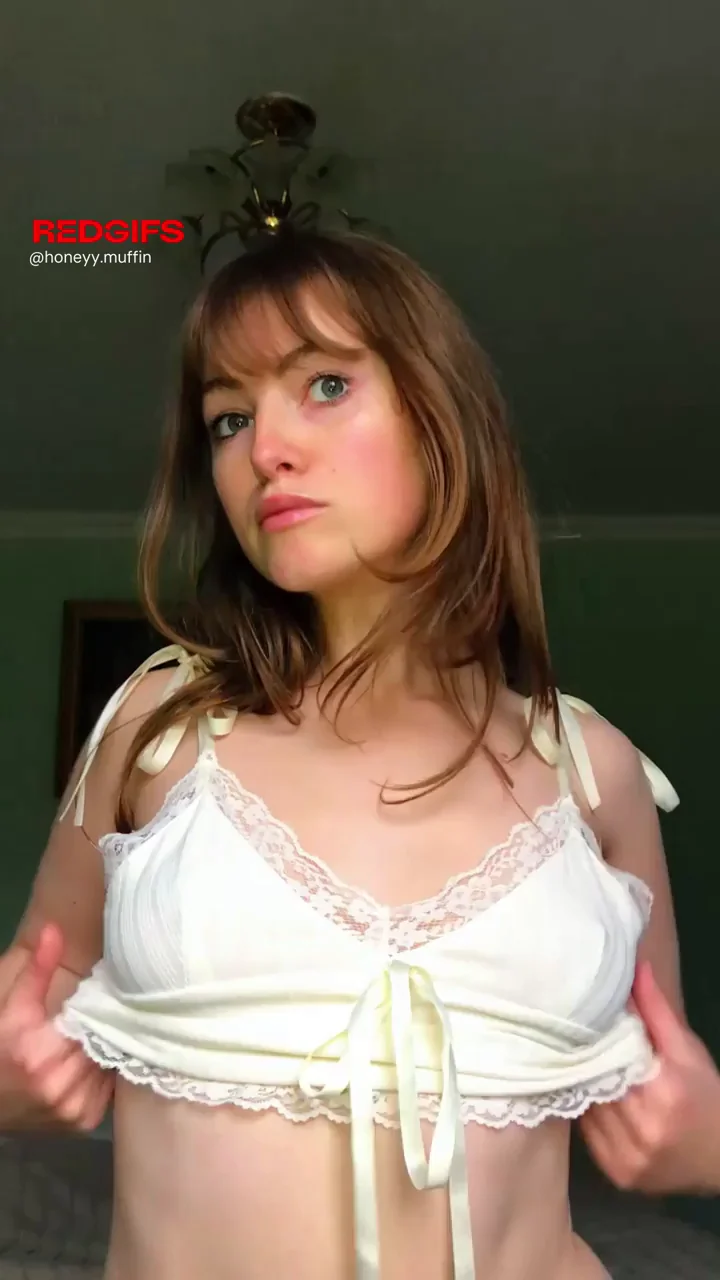 Perky B-Cup Slut Ditches Bra & Jiggles Titties 😍🍒