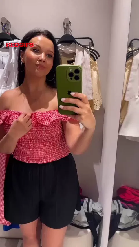Peeking MILF's Changing Room Tease: Join My Slutty Fitting Room Flash