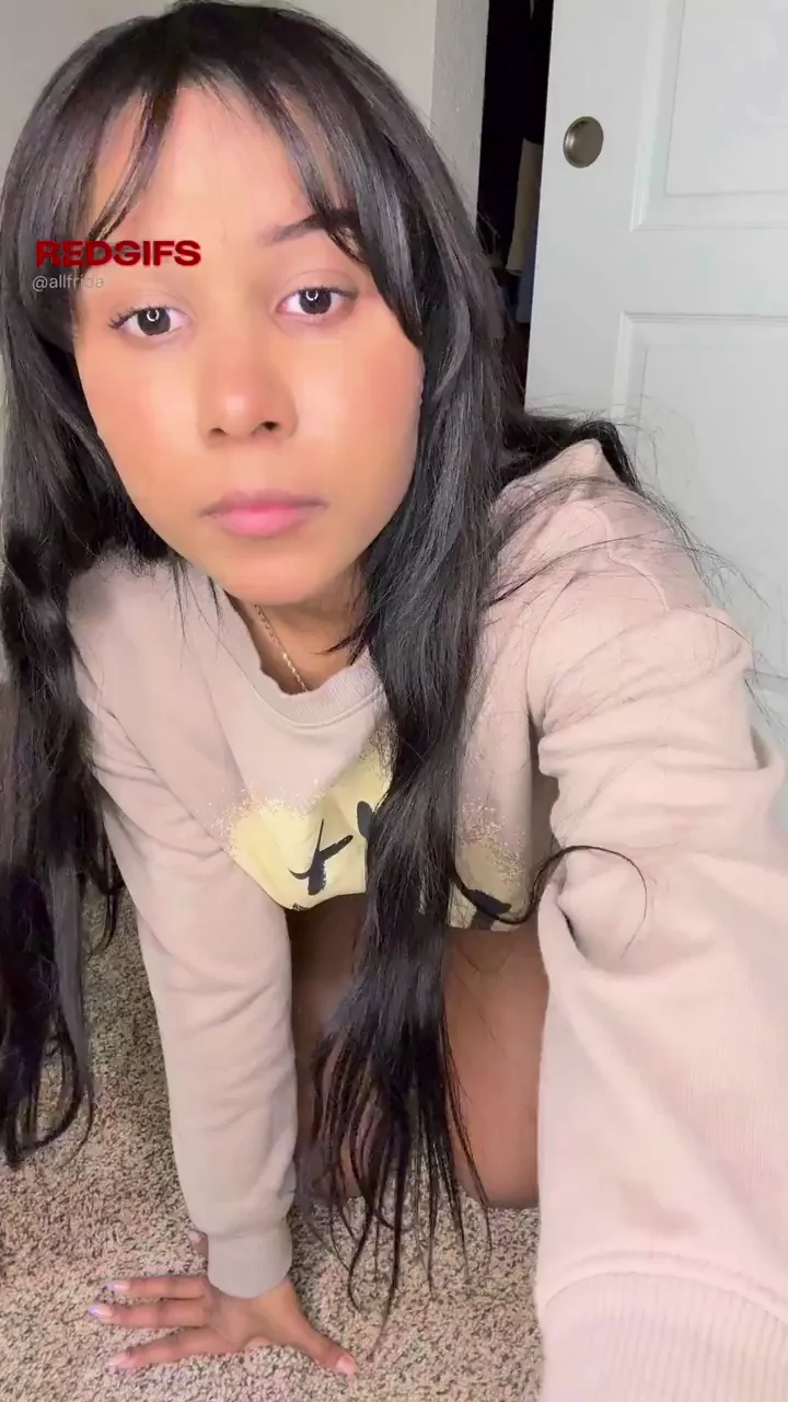 Come taste my Latin pussy