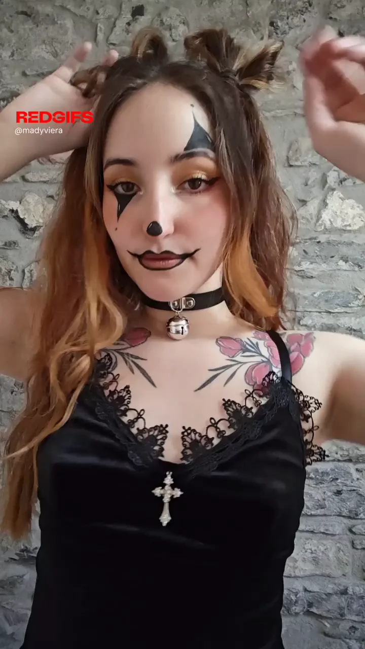 Creepy Clown Kitty Tease: Come Closer, Don't Bite