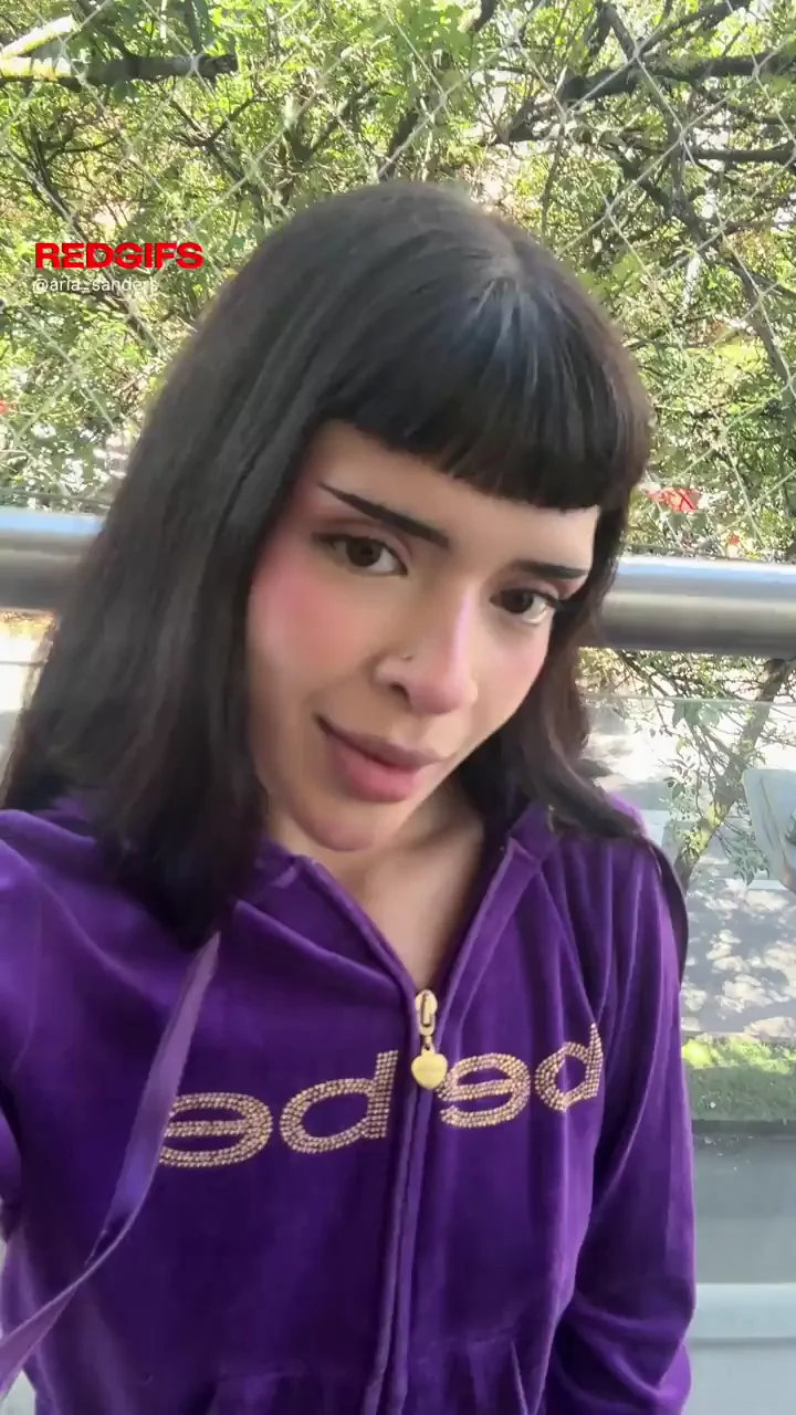 Flashing in public view
