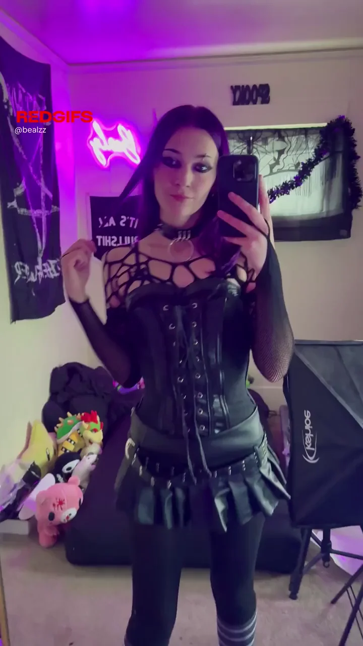 My tits may not be very big but I like to suck and choke until I cry soooo