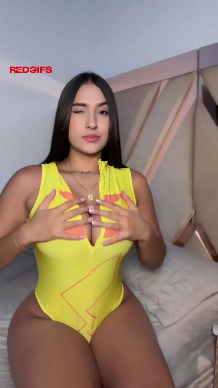 Proudly Flaunting My Massive Natural Jugs 🍈🍈🔥