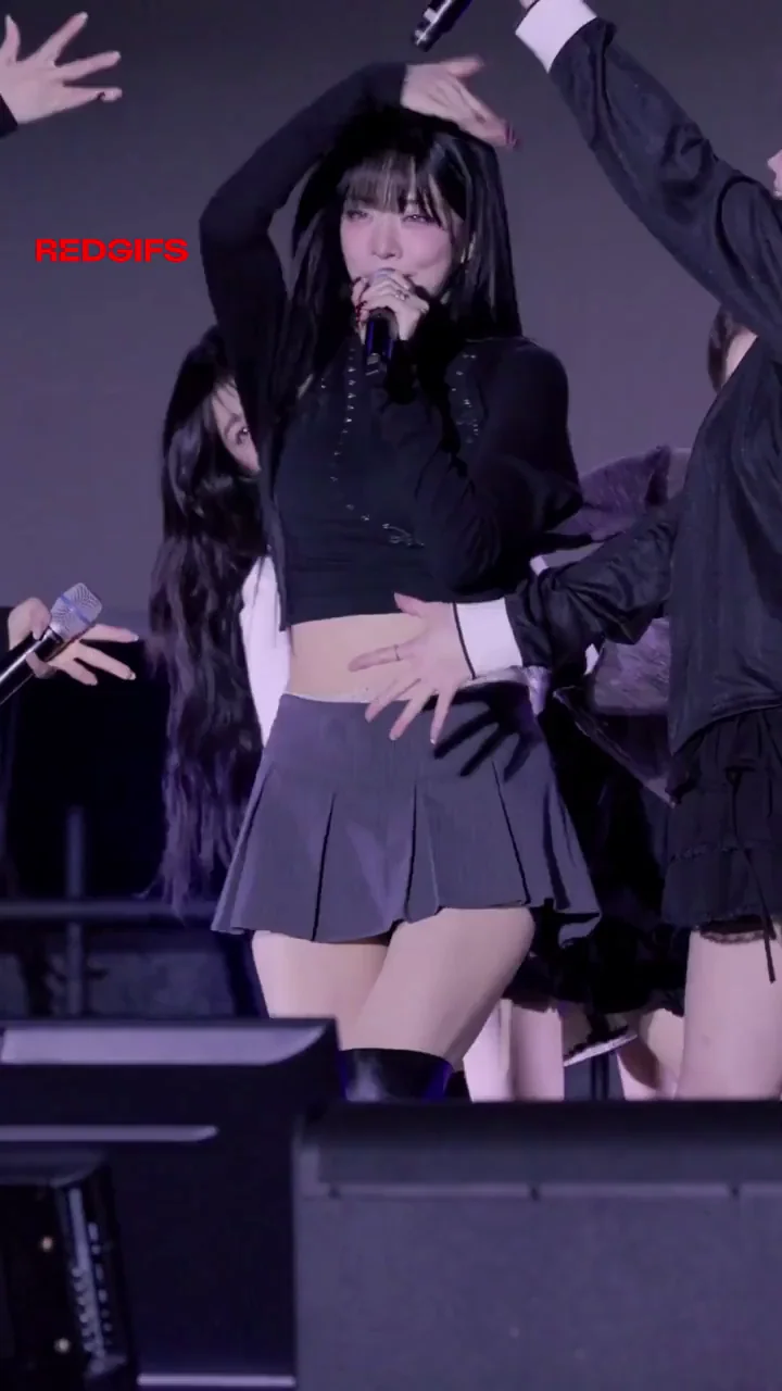 Fromis_9 - Lee Chaeyoung