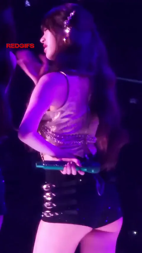 Wonyoung's Tight Shiny Ass Tease 🍑🔥