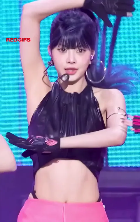 🔥 Eunchae Le Sserafim Kpop Tease Dance 💦