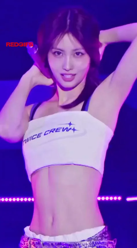 TWICE - Momo &amp; Jihyo