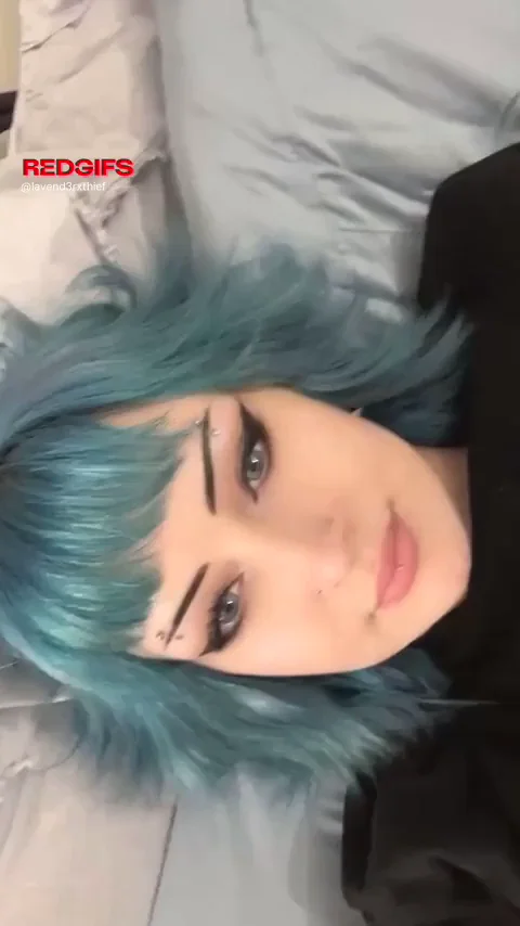 Goth Alt Babe's Moan-Maker Tease