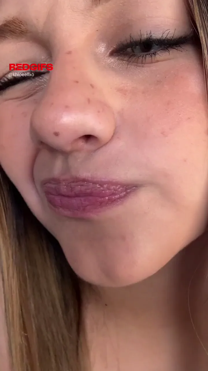 Petite College Tease Begs: Am I Sexy Enough to Make You Cum?