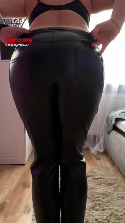 🛍️ Shiny Leather Ass Tease Before Shopping 🍑🔥