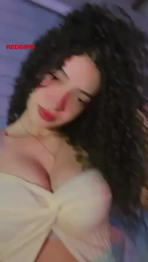 Cute Snapchat Slut's Juicy Boobs Tease 😍🍒