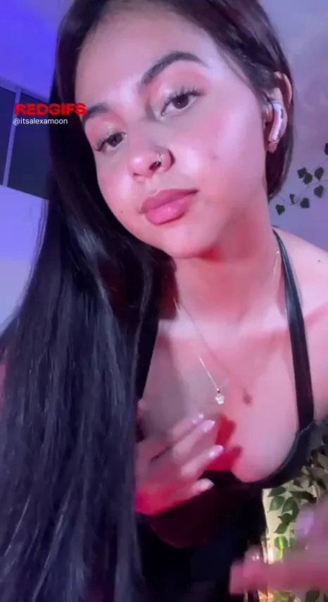 Jiggle My Thick Slutty Ass 🍑💦