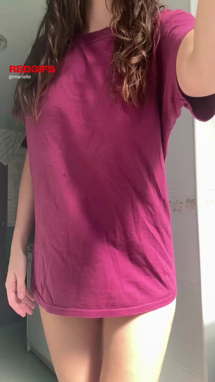 Morning Wood-Waker: Busty Babe's Slutty Strip Tease