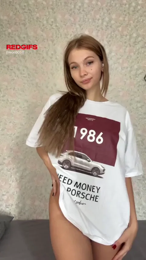 Teasing Teen Strips Nude for Tits Reveal