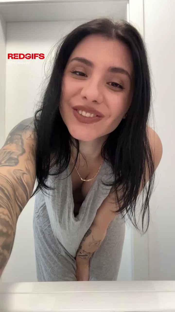 The day just started and I'm already horny and naked