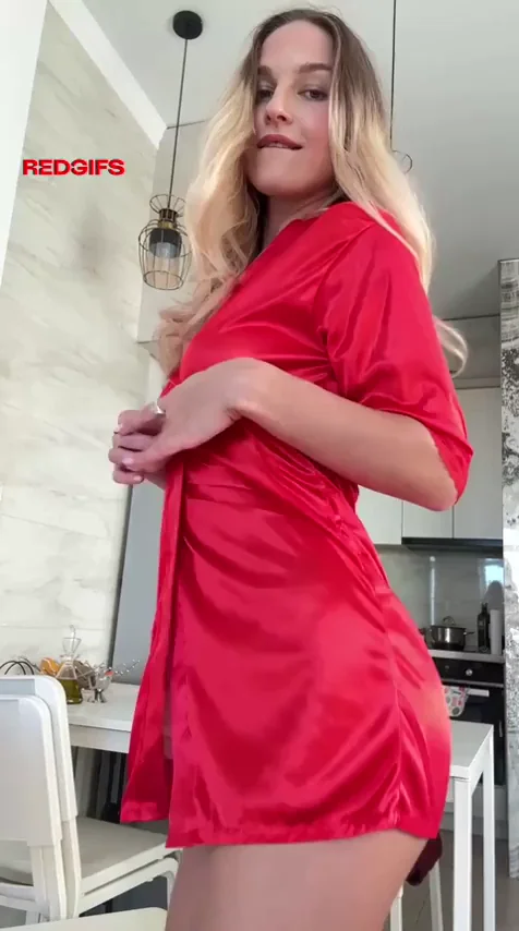 Cute Blonde Teen Drops Red Robe & Flaunts Big Tits 🔥🍒