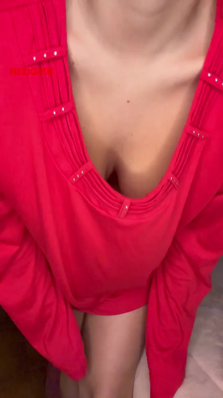 I know you like what’s hiding underneath my dress